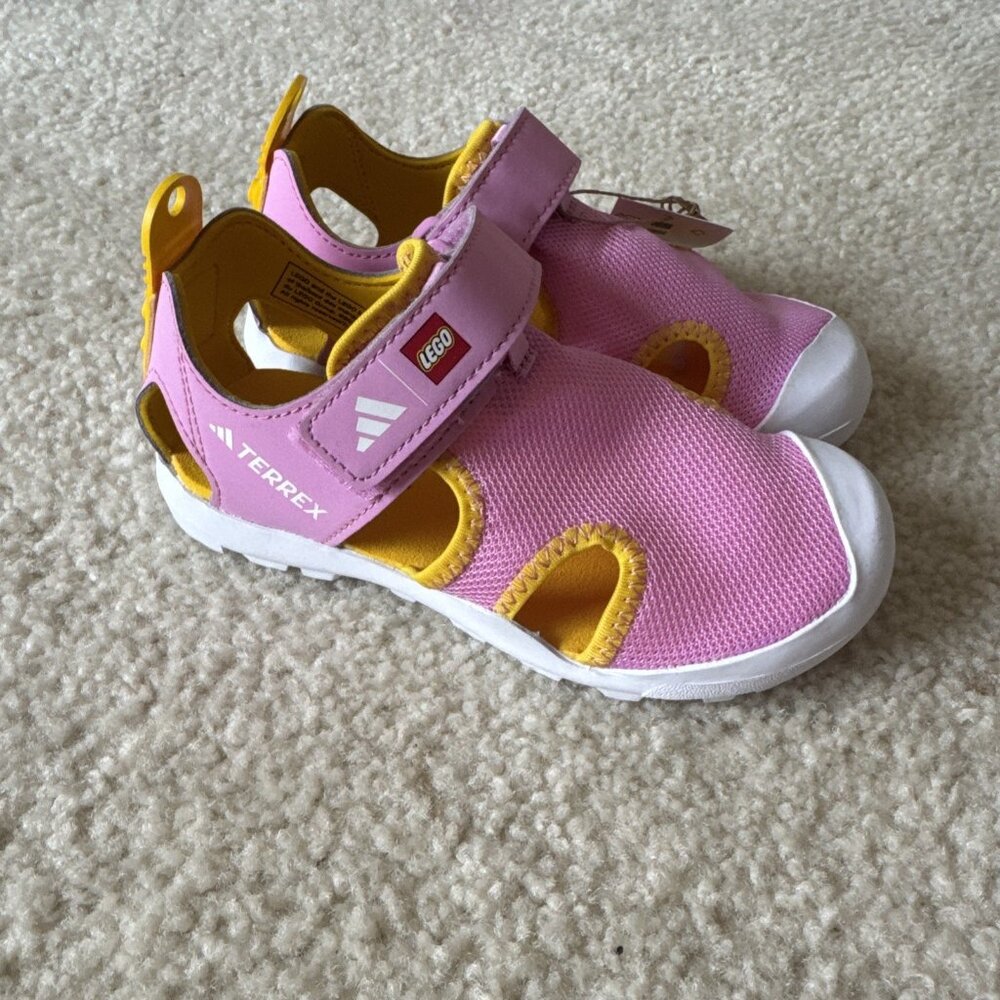 NWT Adidas Terrex LEGO® Captain Toey Size 12k Sandals Water Shoes Outdoor - Picture 1 of 8